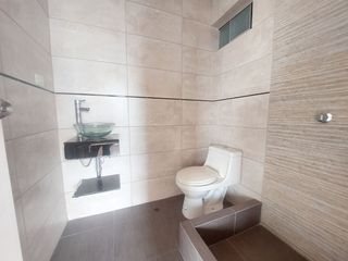 Venta De Espectacular Departamento Duplex En La Calera - Surquillo