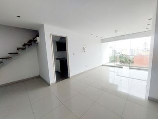 Venta De Espectacular Departamento Duplex En La Calera - Surquillo