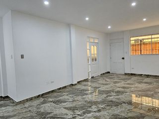 Foto 2 de VENDO DEPARTAMENTOS AL COSTADO DE LA UDEP, URB. LAGUNAS DEL CHIPE