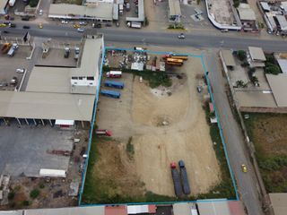 Foto 2 de Terreno de venta en montecristi zona norte