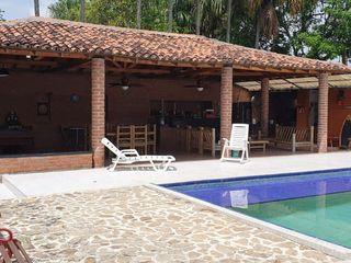 VENTA HERMOSA FINCA EN ROZO