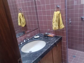 Foto 18 de HERMOSA CASA EN VENTA EN LA CALLE MANUEL UGARTECHE - SELVA ALEGRE