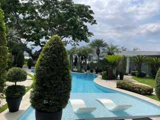 Samborondon, Venta de lujosa Casa 5 dormitorios con piscina y vista al rio