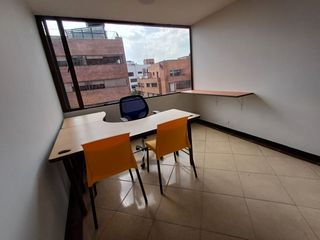 Foto 4 de Arrienda Oficina 130 M2 Amoblada 12 personas