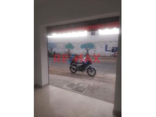 Foto 8 de Venta De Local Comercial En Surco