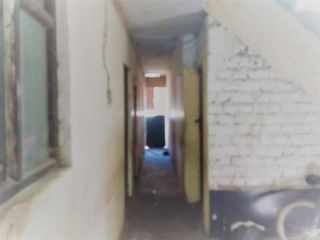 Foto 8 de CERCA AL OVALO AV. JOSE GRANDA REMATO CASA COMO TERRENO 2 PISOS 200M2 $135 MIL DOLARES, VISTA CALLE, UNA CDRA. AVENIDA