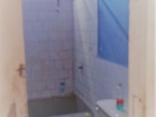 Foto 13 de CERCA AL OVALO AV. JOSE GRANDA REMATO CASA COMO TERRENO 2 PISOS 200M2 $135 MIL DOLARES, VISTA CALLE, UNA CDRA. AVENIDA