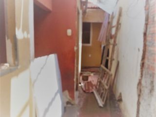 Foto 15 de CERCA AL OVALO AV. JOSE GRANDA REMATO CASA COMO TERRENO 2 PISOS 200M2 $135 MIL DOLARES, VISTA CALLE, UNA CDRA. AVENIDA