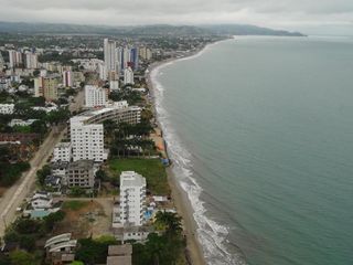Foto 1 de VENDO EXCELENTE DEPARTAMENTO EN LA PLAYA DE TONSUPA EN GRAN DIAMOND BEACH
