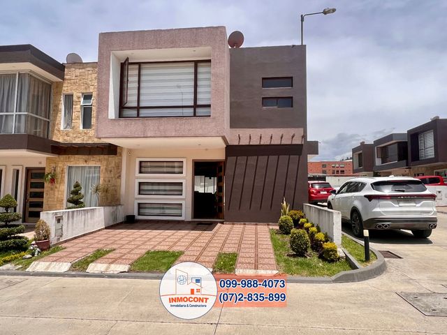 Vivienda esquinera con acabados de primera, Sector Ricaurte C1156