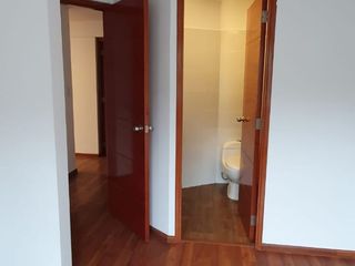 Foto 20 de Villa María del Triunfo Venta Departamento 77.55M2 $64,000 Calle Manco Inca 110 Piso 5 (Tarapacá). Urb. José Carlos Mariátegui.