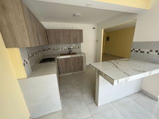 Casa a estrenar en venta con BIESS, Urbanización La Joya.
