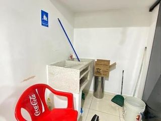 Foto 5 de Venta de casa comercial Barrio Bolivar, Concepto cocinas ocultas. SE ACEPTA PERMUTA