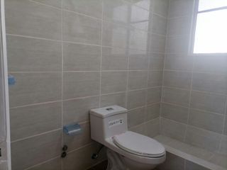 Foto 24 de Casa comercial en Alquiler de 200 Metros en el sector  Gonzalez Suárez, Orellana