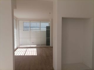 Foto 10 de Casa comercial en Alquiler de 200 Metros en el sector  Gonzalez Suárez, Orellana
