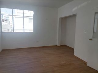 Foto 26 de Casa comercial en Alquiler de 200 Metros en el sector  Gonzalez Suárez, Orellana