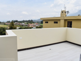 Suite 2 Building San Luis: Se Vende Apartamento en Cotacachi