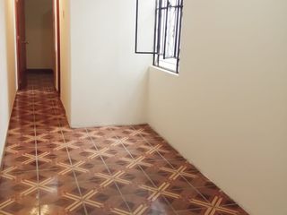 Se vende casa de dos pisos en la Urbanización Las Brisas, San Martín de Porres