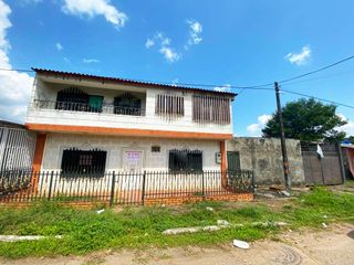 Foto 1 de VENTA DE CASA UBICADA EN EL SECTOR LAURELES EN BARRANCABERMEJA