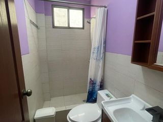 Foto 10 de En alquiler casa de 3 dormitorios full amoblada en urb.Terranostra.
