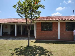 VENTA HERMOSA CASA FINCA EN  ROZO