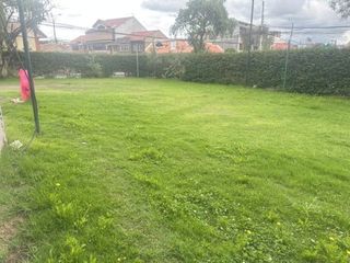 Foto 15 de Oportunidad departamento en venta con 110m2C en los Multifamiliares El Jardín – Cuenca