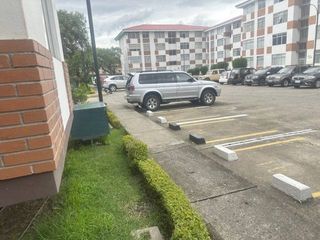 Foto 42 de Oportunidad departamento en venta con 110m2C en los Multifamiliares El Jardín – Cuenca