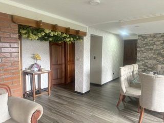 Foto 26 de Oportunidad departamento en venta con 110m2C en los Multifamiliares El Jardín – Cuenca