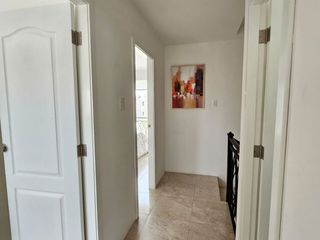 Foto 12 de Venta de casa dos plantas  modelo CAMELIA en etapa Serena de Casalaguna- vial 1 - Cerca Rioc. Dorado