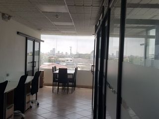 Foto 5 de Venta de oficina de 130 m2 en Kennedy Norte, Guayaquil