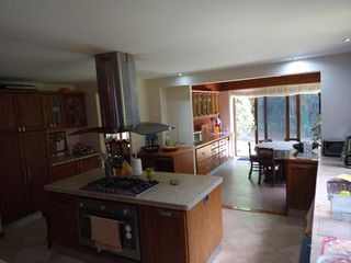 Foto 14 de VENTA CASA AMPLIA 4 DORMITORIOS en Puembo