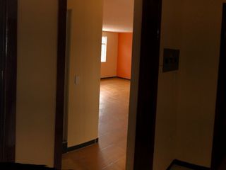 VENDO AMPLIA CASA RENTABLE B PASTRANITA 10 FRENTE POR 24 DE FONDO, m CONTIGUO CASABLANCA  BOGOTA