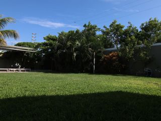 Foto 4 de AMPLIA CASA EN VENTA CON DOS PISCINAS- LOMA LINDA I - PIURA