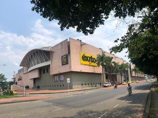 Foto 1 de Se vende local CENTRO COMERCIAL UNICENTRO