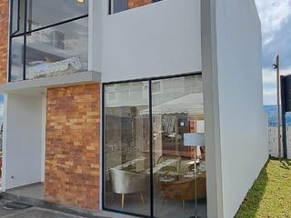 Foto 1 de Playa Chica, casas de venta en el Club Privado EL MIRLO, 3 alcobas, 2 estacionamientos, terraza