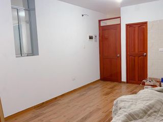 Foto 4 de TIENDA COMERCIAL - 3 MINUTOS DEL AEROPUERTO JORGE CHAVEZ (CALLAO)