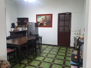 Foto 6 de Lince Venta  Casa Planta Baja amplia e iluminada 134.44m2 a $165,000 en Calle. Mariscal Miller Cdra. 23 Lince.