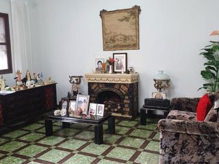 Foto 2 de Lince Venta  Casa Planta Baja amplia e iluminada 134.44m2 a $165,000 en Calle. Mariscal Miller Cdra. 23 Lince.