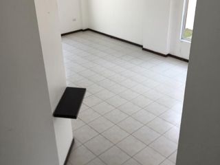 Foto 5 de Casa de Venta en Urbanización Floresta, Santo Domingo de los Tsáchilas