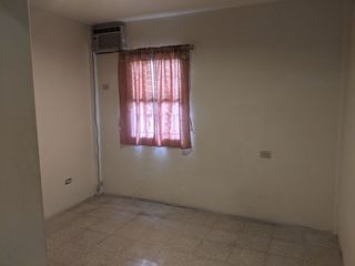Foto 4 de Casa de venta de dos plantas en Sauces 2 de 7 dormitorios Guayaquil Ecuador