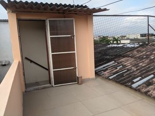 Foto 27 de Casa de venta de dos plantas en Sauces 2 de 7 dormitorios Guayaquil Ecuador