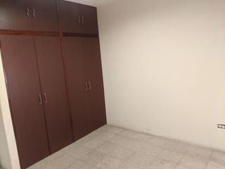 Foto 6 de Casa de venta de dos plantas en Sauces 2 de 7 dormitorios Guayaquil Ecuador