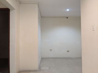 Foto 11 de Casa de venta de dos plantas en Sauces 2 de 7 dormitorios Guayaquil Ecuador