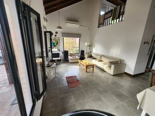 Foto 8 de Vendo propiedad de categoría en barrio residencial de Puerto Madryn