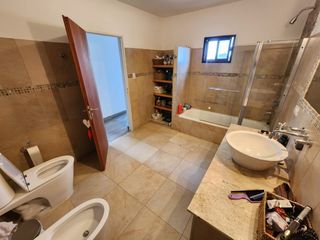 Foto 14 de Vendo propiedad de categoría en barrio residencial de Puerto Madryn