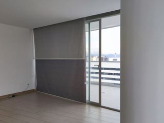 Foto 4 de Suite en Renta Av. Naciones Unidas y Amazonas