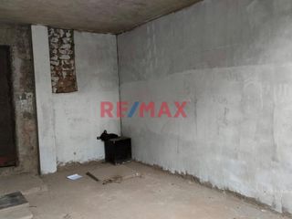 Foto 15 de Se Vende Casa De 2 Pisos En Casco Gris Terreno 131.50M² A Unas Cuadras De Mall Aventura Plaza Urb. La Esmeralda