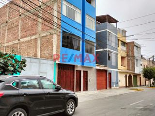 Foto 17 de Se Vende Casa De 2 Pisos En Casco Gris Terreno 131.50M² A Unas Cuadras De Mall Aventura Plaza Urb. La Esmeralda