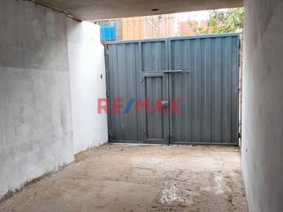 Foto 13 de Se Vende Casa De 2 Pisos En Casco Gris Terreno 131.50M² A Unas Cuadras De Mall Aventura Plaza Urb. La Esmeralda