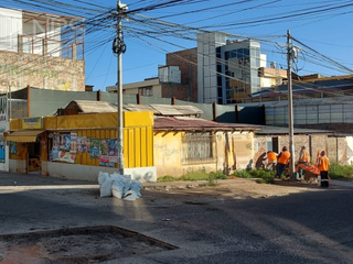 Foto 2 de VENDO TERRENO EN ESQUINA CERCA DE AVENIDA GUARDIA CIVIL PAUCARPATA - AREQUIPA